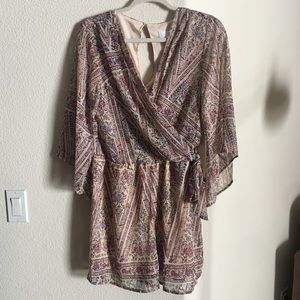 🔆🌺Elegant Romper🌺🔆